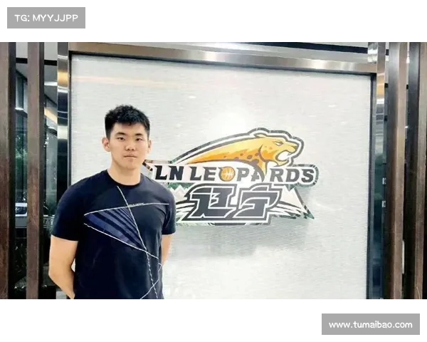 禁赛三年后辽篮计划送张峻豪黄秋实赴西班牙U22联赛 杨鸣宴请疑似为行为中心 禁赛三年后辽篮计划送张峻豪黄秋实赴西班牙U22联赛 杨鸣宴请疑似为行为中心